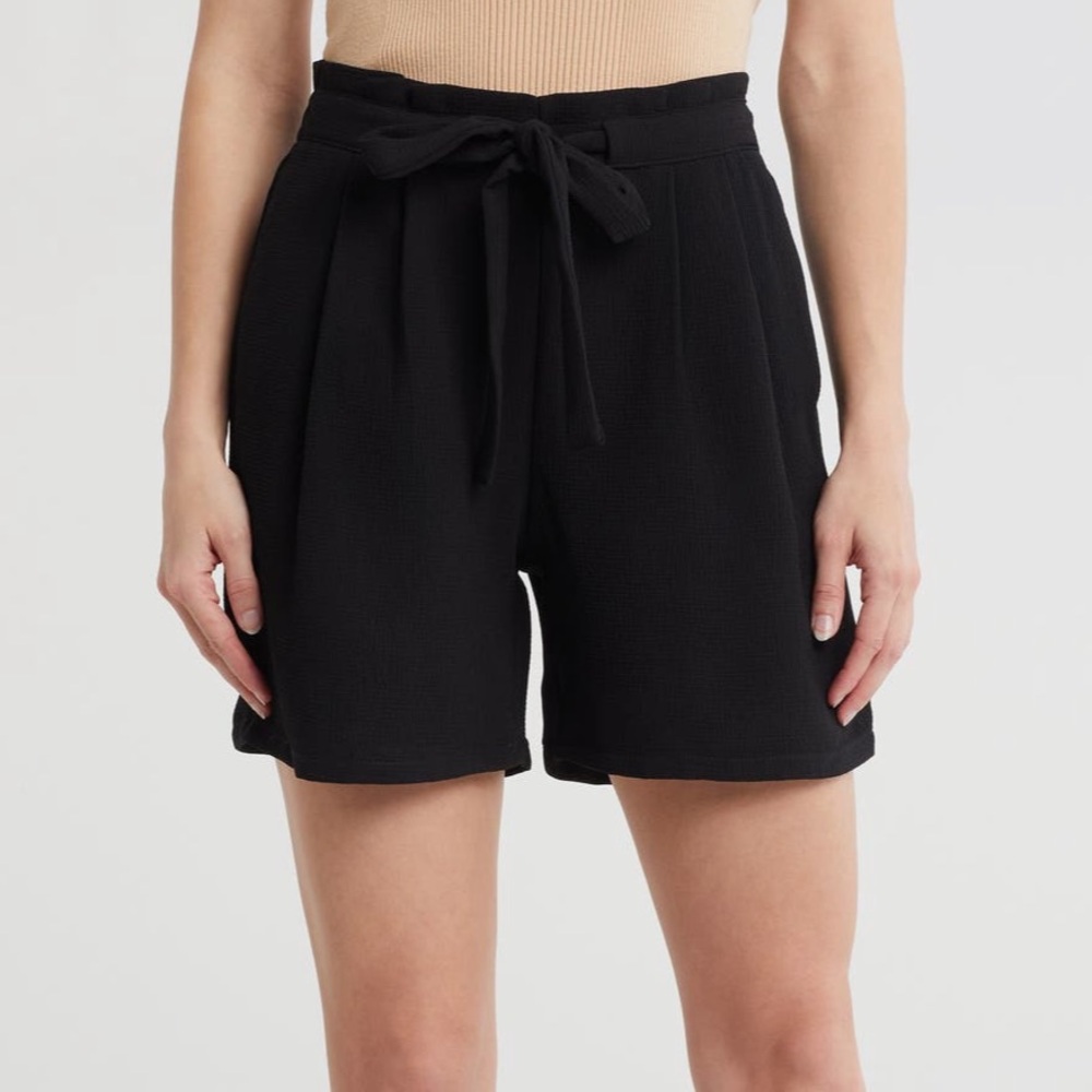 NWT DR2 Black High Waist Women's Shorts